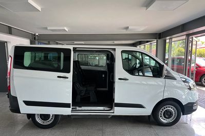 Ford Transit Custom Kombi L1H1