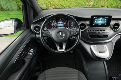 Mercedes V Klasa 250 d (długi)