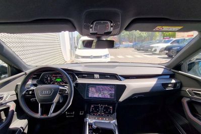 Audi Q8 Q8 e-tron 55 114kWh quattro S Line