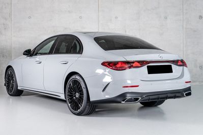 Mercedes Klasa E 220 d  4-Matic AMG