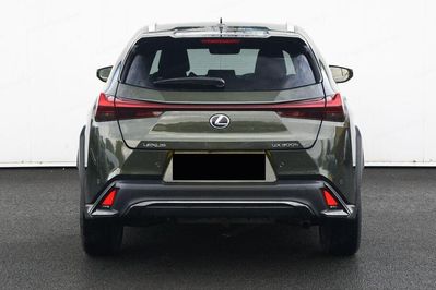 Lexus UX 300h F Sport Design Hybrid Dynamic Force