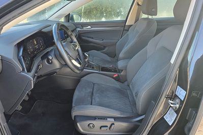 Volkswagen Golf VIII 1.5 TSI EVO Style