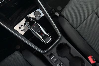 Audi A3 35 TFSI mHEV S tronic