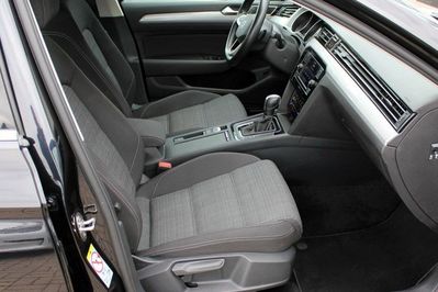 Volkswagen Passat 1.5 TSI EVO Business