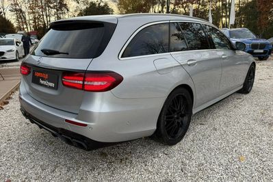 Mercedes E Klasa 400 4-Matic 9G-TRONIC