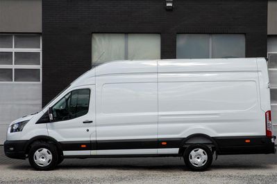 Ford Transit L4H3
