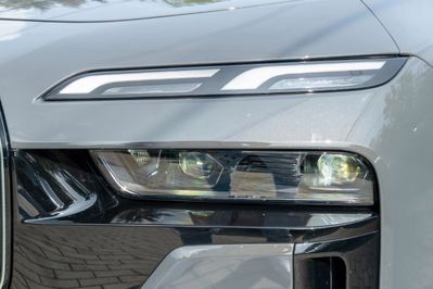 BMW Seria 7 740d xDrive M Sport