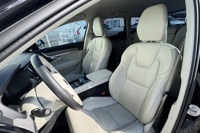 Volvo V90 T8 AWD Plug-In Hybrid Plus Dark aut