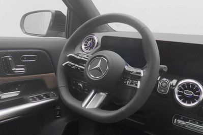 Mercedes GLA 200 AMG Line