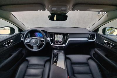 Volvo V60 B4 B Plus Dark aut