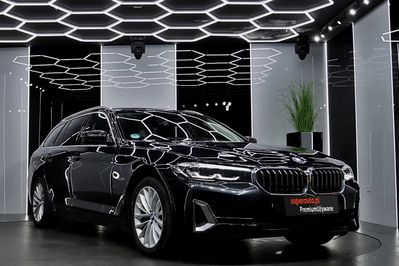 BMW Seria 5 Touring 530e Luxury Line xDrive