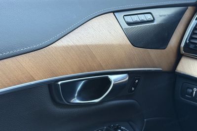 Volvo XC90 T8 AWD Plug-In Hybrid Inscription 7os