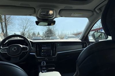 Volvo V90 T6 AWD Plug-In Hybrid Ultra Dark aut