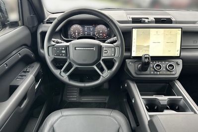 Land Rover Defender 110 3.0 D250 mHEV X-Dynamic HSE