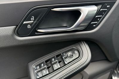 Porsche Macan T