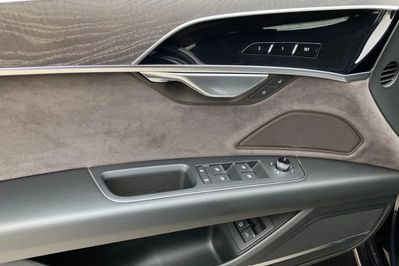 Audi A8 60 TFSI e quattro