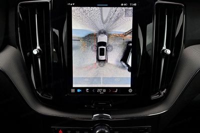 Volvo XC60 B5 B AWD Plus Black Edition