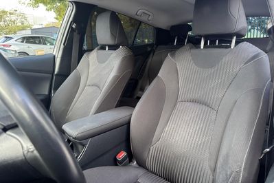 Toyota Prius Executive 1.8 Plug-in  Hybrid