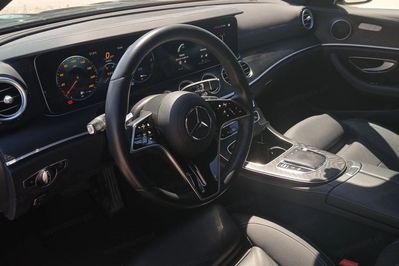 Mercedes Klasa E 300 de Avantgarde
