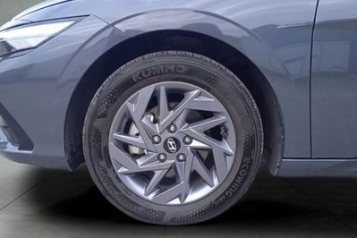Hyundai Elantra 1.6 Smart