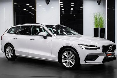 Volvo V60 B3 B Momentum Core aut