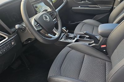 SsangYong Korando Adventure 1.5 T-GDI 6AT