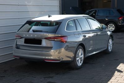 Skoda Octavia Drive Selection 2.0 TSI 4x4 DSG