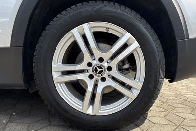 Mercedes GLB 200