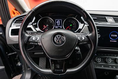 Volkswagen Touran 2.0 TDI Trendline DSG