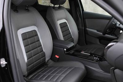 Citroen C4 Collection eDCT6 1.2 mHEV