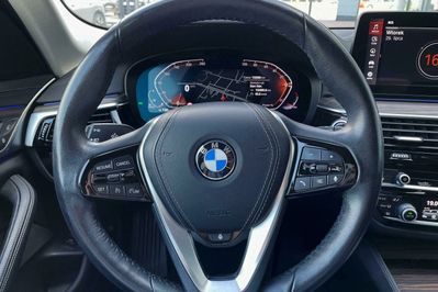 BMW Seria 5 Touring 530d xDrive