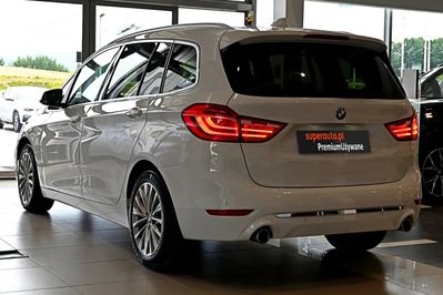 BMW Seria 2 Active Tourer 220i Luxury Line