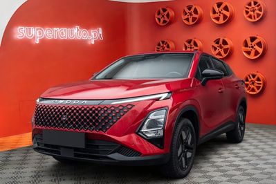 Omoda 5 1.5 T-GDI Hybrid Premium DHT