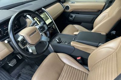 Land Rover Discovery V 3.0 D300 R-Dynamic HSE