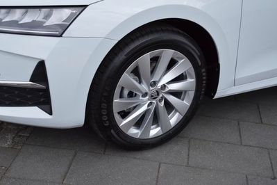 Skoda Octavia Selection 1.5 TSI mHEV DSG