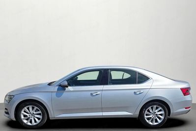 Skoda Superb 2.0 TDI SCR Ambition DSG