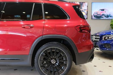 Mercedes GLB 180 AMG Line