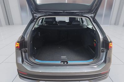 Volkswagen Passat 1.5 TSI  DSG