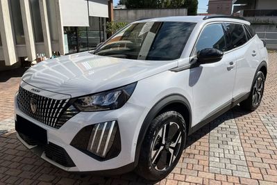 Peugeot 2008 Allure e-DCS 1.2 mHEV
