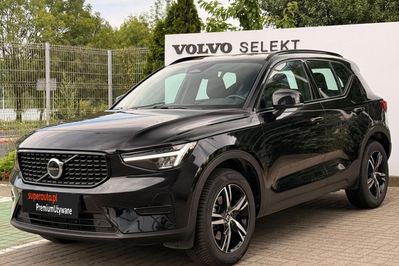 Volvo XC40 B3 Plus Dark