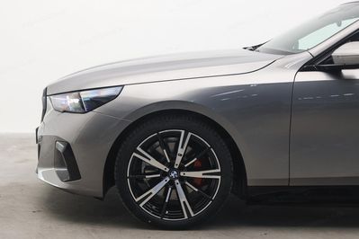 BMW Seria 5 520d xDrive M Sport