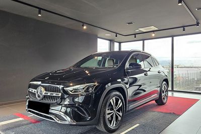 Mercedes GLA 200 Progressive