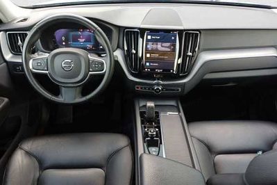 Volvo XC60 B4 B Momentum Pro