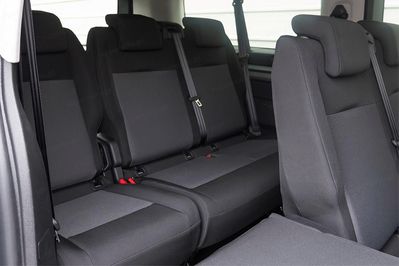 Opel Zafira Life Extra Long L2H1 Business AT8