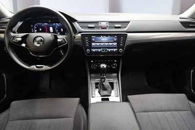 Skoda Superb 2.0 TDI SCR Style DSG