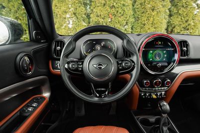 Mini Countryman Cooper SE ALL4 MINI Yours Trim aut