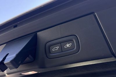 Volvo V90 T6 AWD Plug-In Hybrid Plus Dark aut