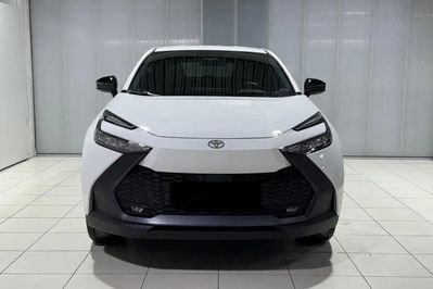Toyota C-HR Style 2.0 Hybrid Dynamic Force Plug-in