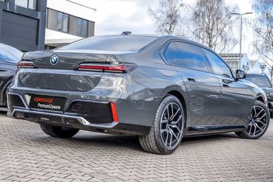BMW Seria 7 750e xDrive M Sport
