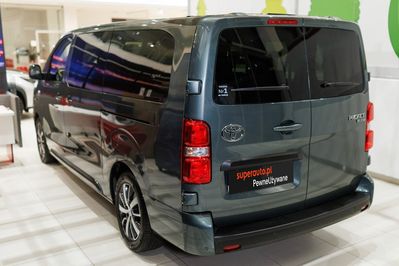 Toyota Proace Verso Long L2H1 Business